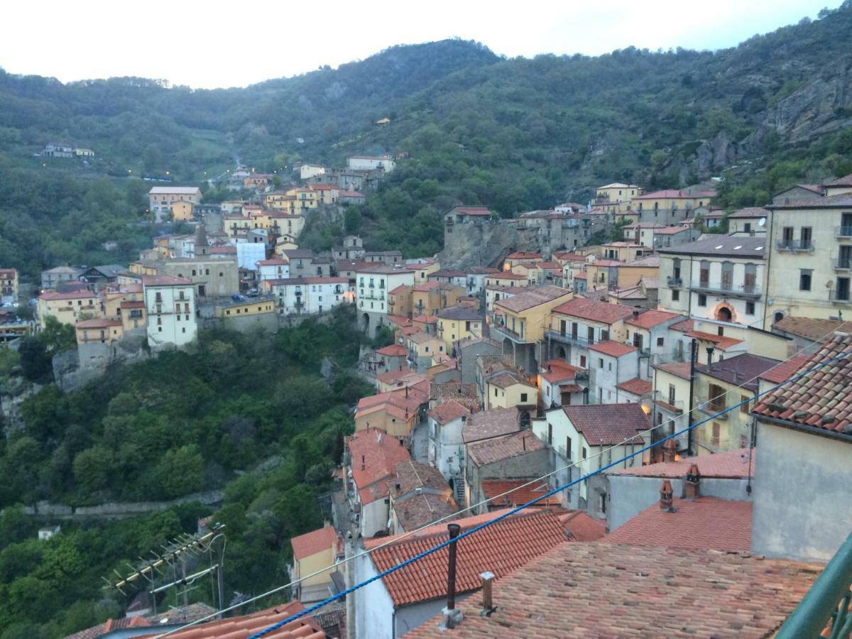 B&B Al Castello Castelmezzano Eksteriør billede