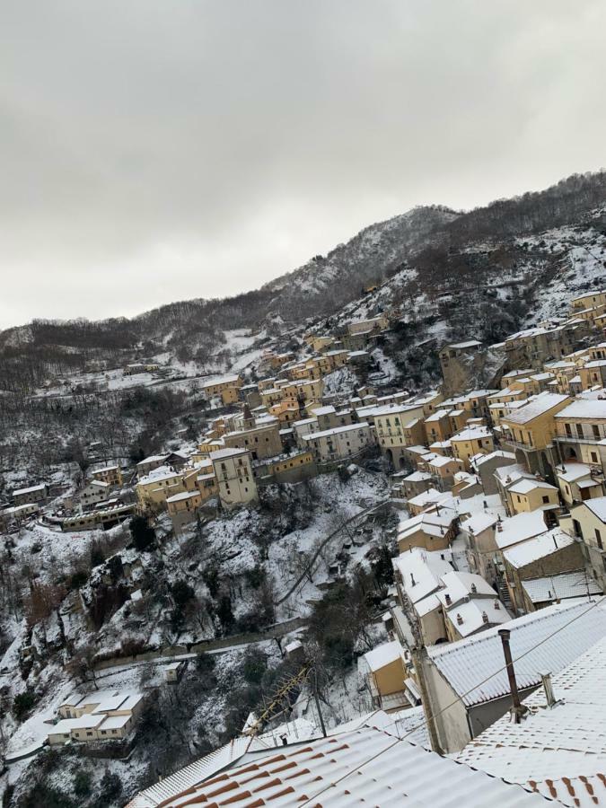 B&B Al Castello Castelmezzano Eksteriør billede